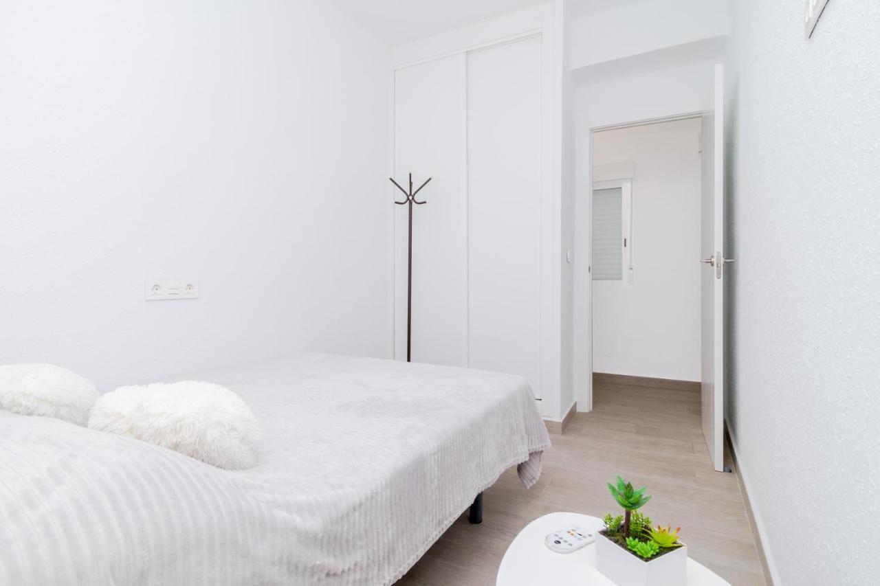 Appartement Bergantin Del Mar à Torrevieja Extérieur photo